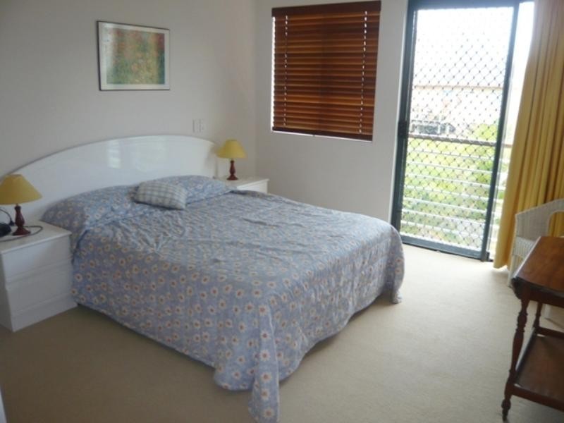 10 Alfred Street, Mermaid Beach QLD 4218