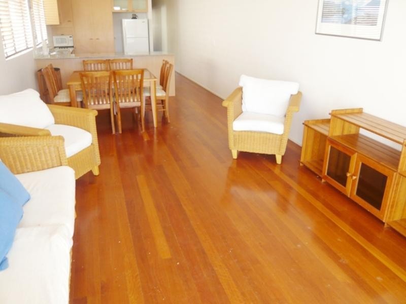 10 Alfred Street, Mermaid Beach QLD 4218