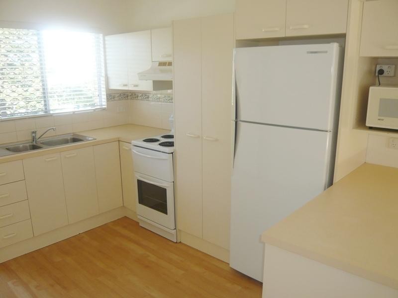 18/171 Old Burleigh Road, Broadbeach QLD 4218