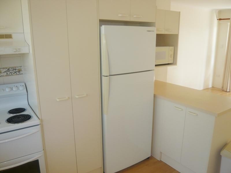 18/171 Old Burleigh Road, Broadbeach QLD 4218