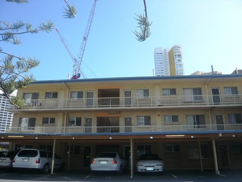 18/171 Old Burleigh Road, Broadbeach QLD 4218