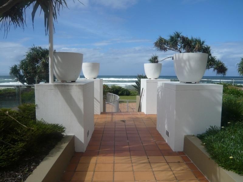 203/1 Twenty First Avenue, Palm Beach QLD 4221