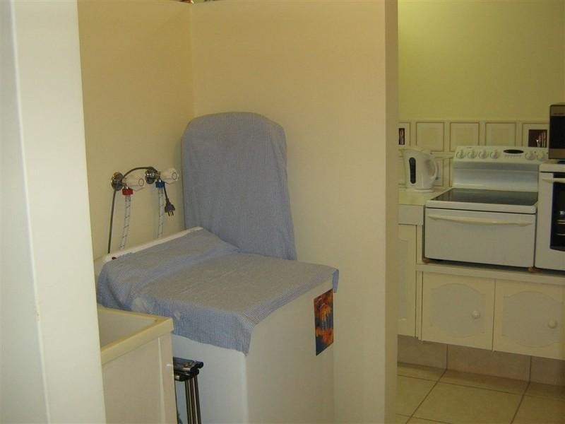 Broadbeach Waters QLD 4218