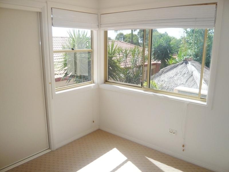 6 Redbud Lane, Robina QLD 4226