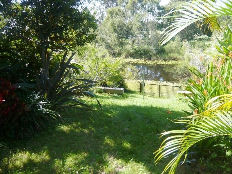 6 Redbud Lane, Robina QLD 4226