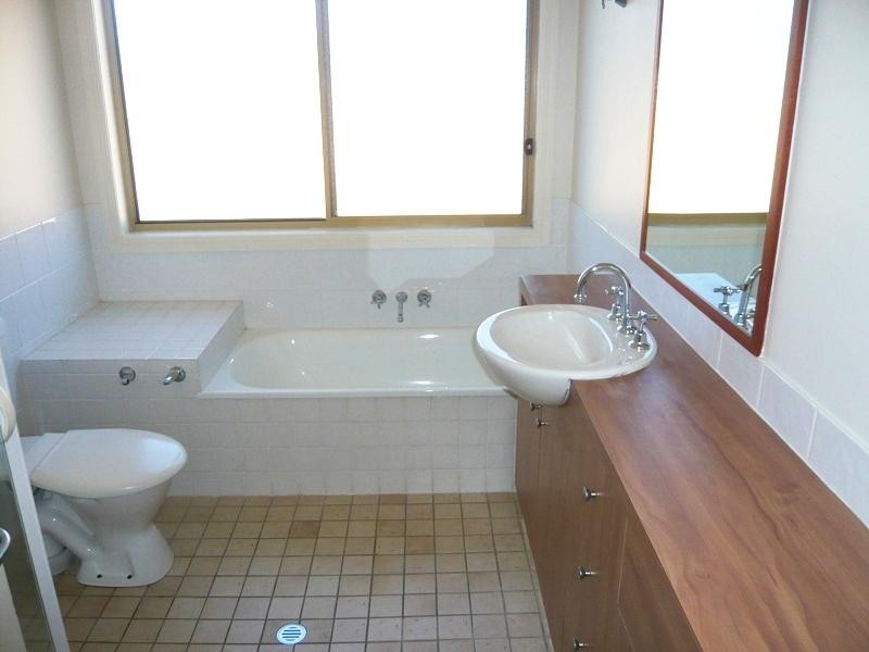 6 Redbud Lane, Robina QLD 4226