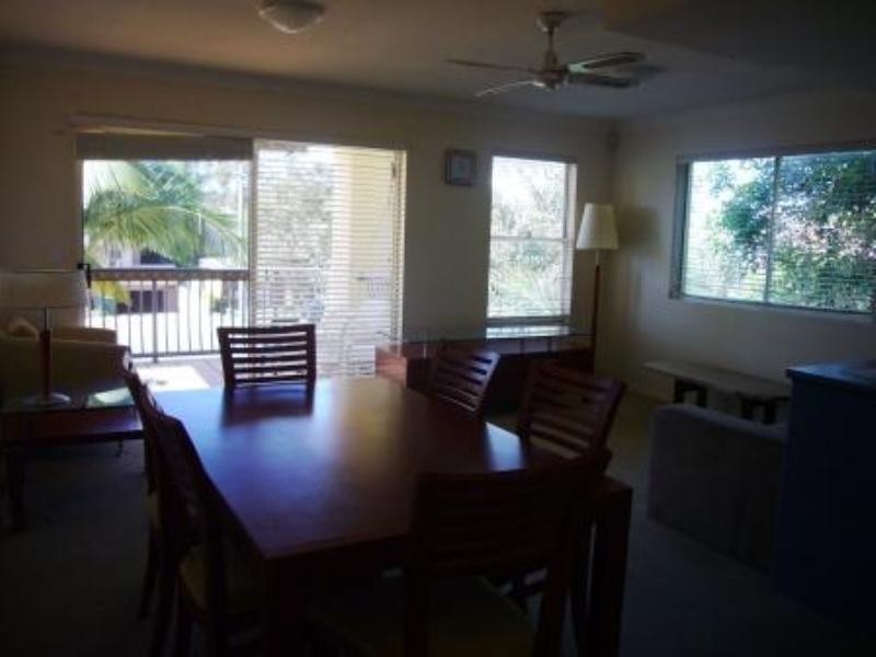 4/58 Petrel Avenue, Mermaid Beach QLD 4218