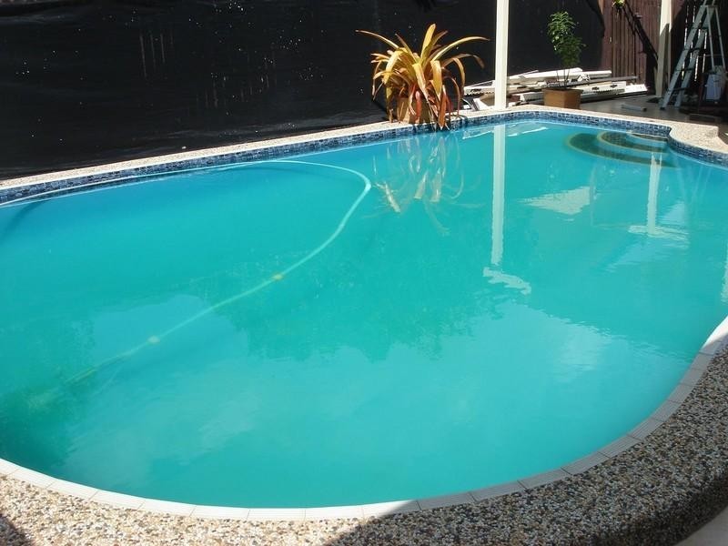 84 Markeri Street, Mermaid Waters QLD 4218