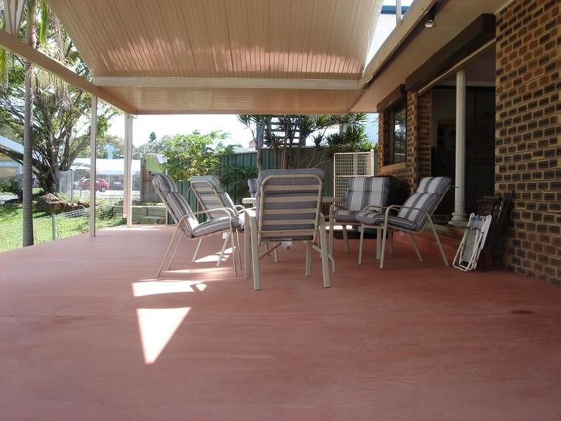 84 Markeri Street, Mermaid Waters QLD 4218