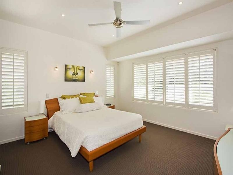 2 ‘Nagel 8′, 8 Nagel Avenue, Miami QLD 4220