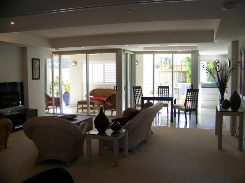 Mermaid Beach QLD 4218
