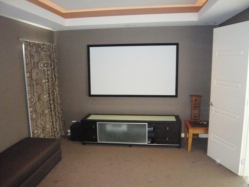 10 St Tropez Terrace, Sorrento QLD 4217