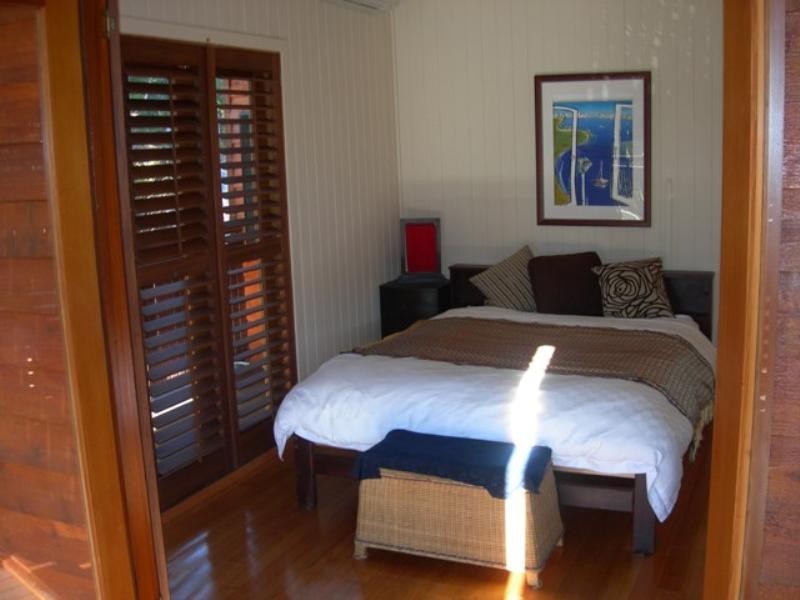 14 Woodgee Street, Currumbin QLD 4223