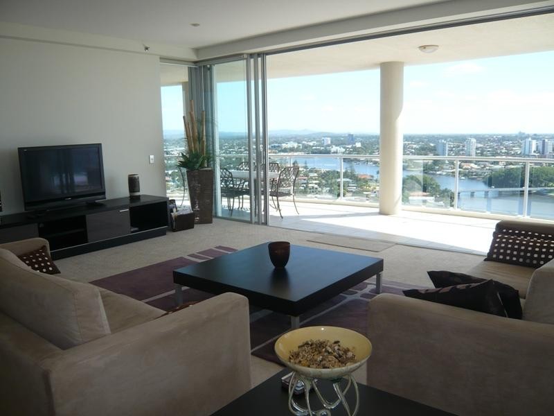 67/2894 Gold Coast Highway, Surfers Paradise QLD 4217