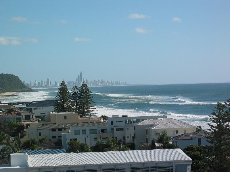7F ‘Royal Palm’ 973 Gold Coast Highway, Palm Beach QLD 4221