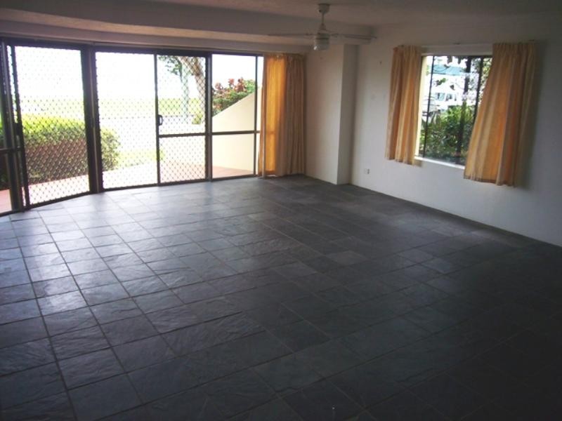 101/98 Marine Parade ‘Sandrift’, Miami QLD 4220