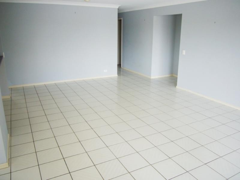 59 Cayman Drive, Clear Island Waters QLD 4226