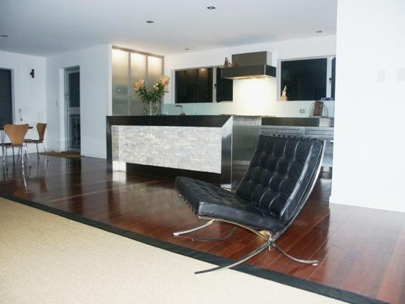 2 Surf Street, Mermaid Beach QLD 4218