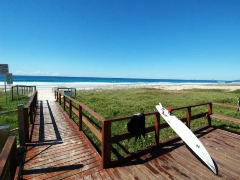 23 Arthur Street, Mermaid Beach QLD 4218