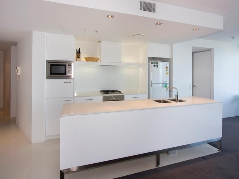 1204 ‘Q1′ 9 Hamilton Avenue, Surfers Paradise QLD 4217