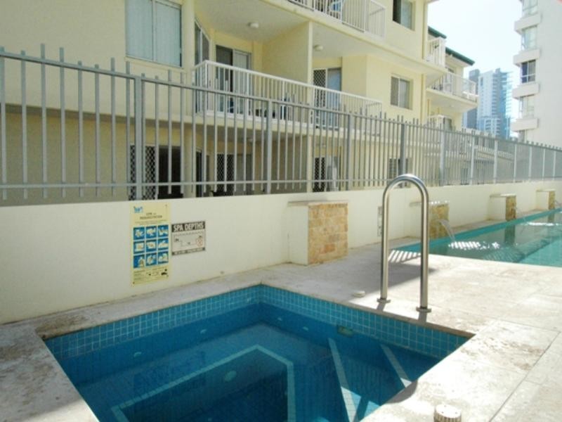 4/30 Garfield Terrace “ULTIMA”, Surfers Paradise QLD 4217
