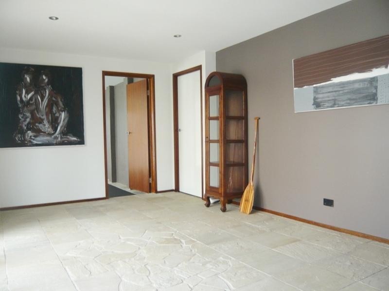 31 Furlong Street, Broadbeach Waters QLD 4218