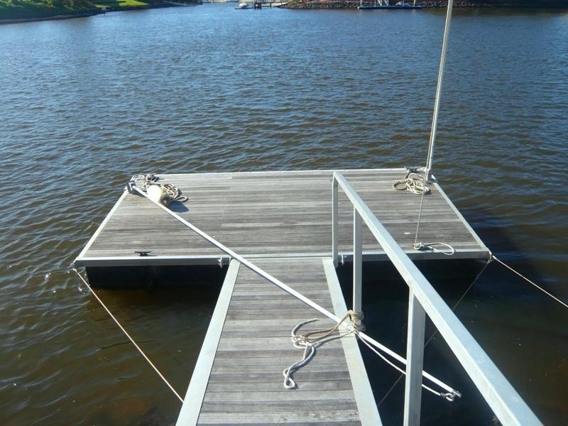 31 Furlong Street, Broadbeach Waters QLD 4218