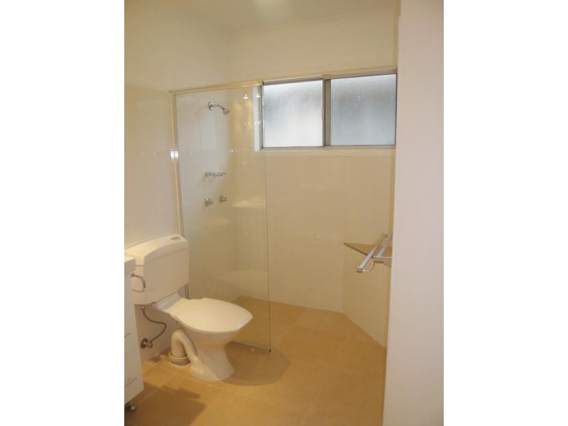 11 Willow Street, Biggera Waters QLD 4216