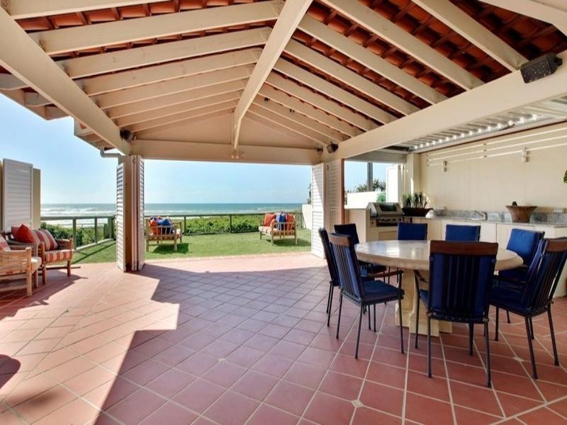 19 Hedges Avenue, Mermaid Beach QLD 4218