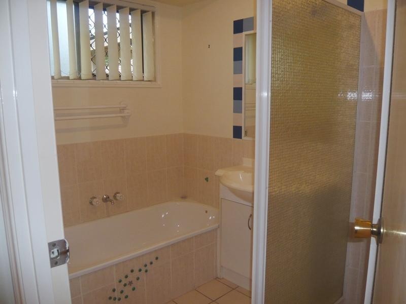 29 Seafoam Close, Varsity Lakes QLD 4227