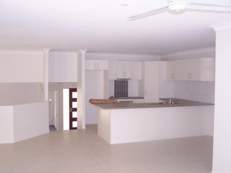 11 Ryan Place, Ormeau QLD 4208