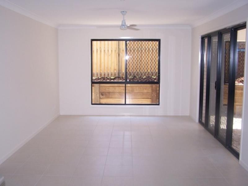 11 Ryan Place, Ormeau QLD 4208