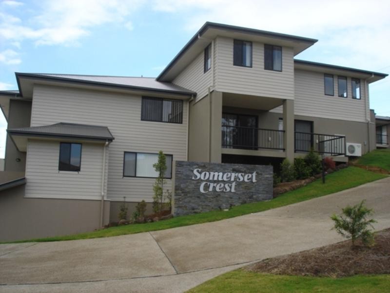 8/5 Faculty Crescent, Mudgeeraba QLD 4213