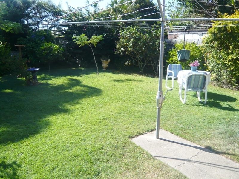 145 Nobby Parade, Miami QLD 4220