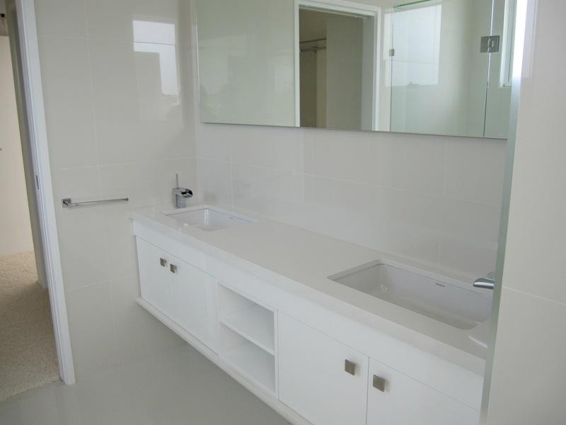 49 Beverley Crescent, Broadbeach Waters QLD 4218