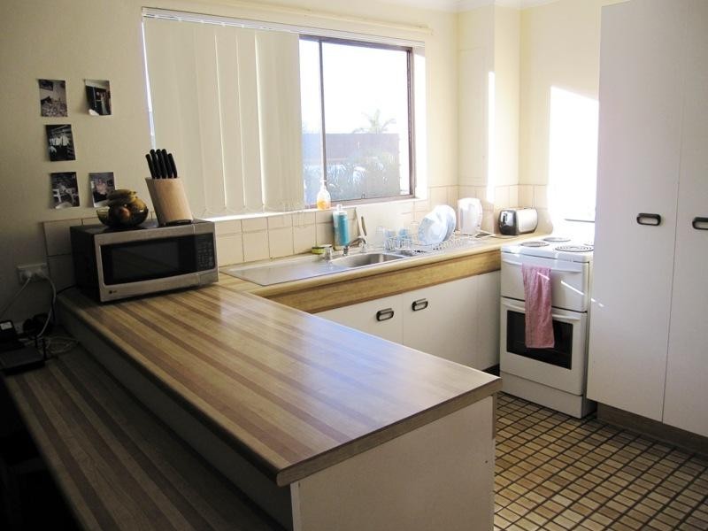 9/2271 Gold Coast Highway, Nobby Beach QLD 4218