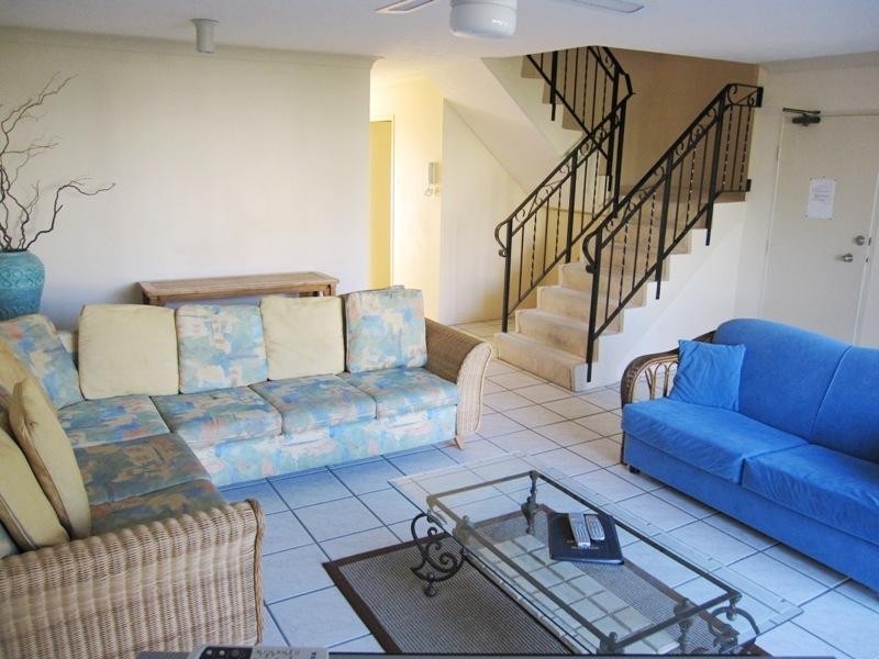 14/117 Old Burleigh Road, Surfers Paradise QLD 4217