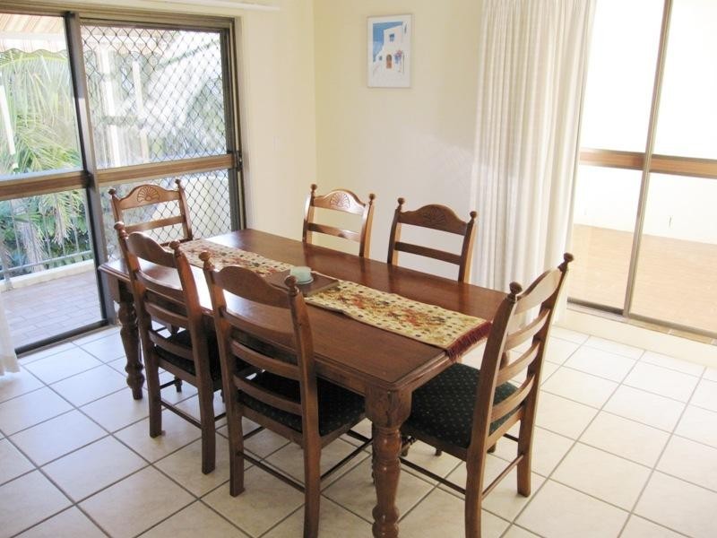 14/117 Old Burleigh Road, Surfers Paradise QLD 4217