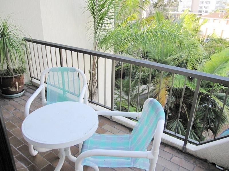 14/117 Old Burleigh Road, Surfers Paradise QLD 4217