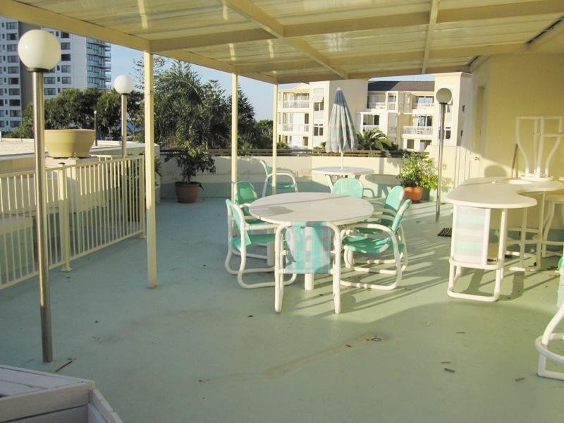 14/117 Old Burleigh Road, Surfers Paradise QLD 4217