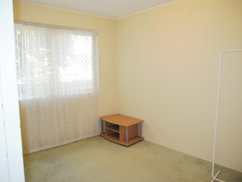 Unit 2/31 Frank Street, Labrador QLD 4215