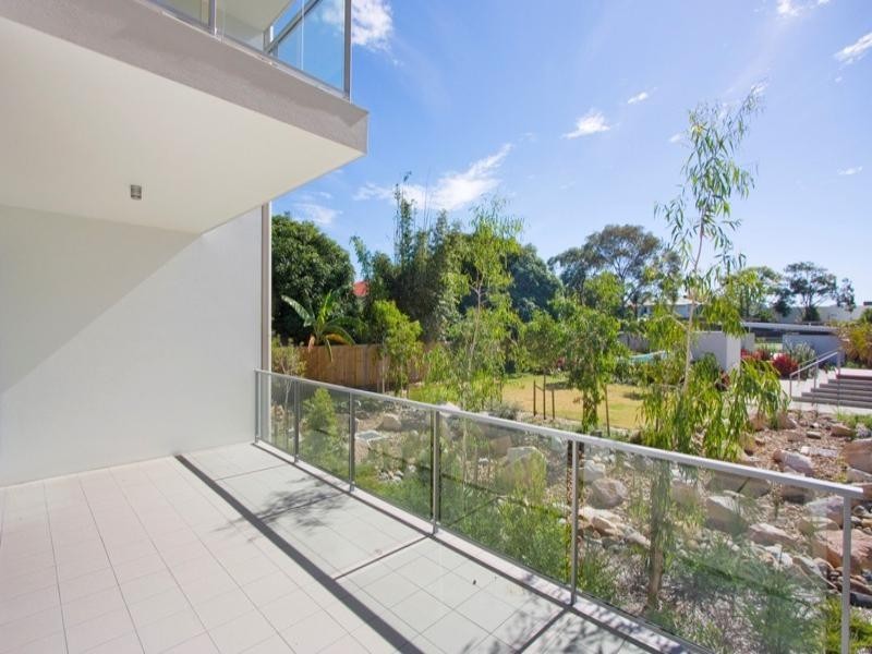 2 ‘Zone’ 9 Crescent Avenue, Mermaid Beach QLD 4218