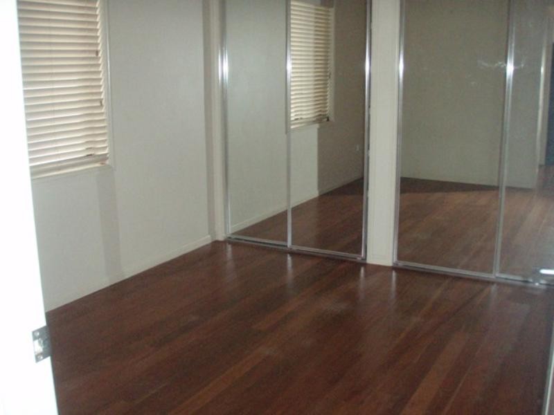 1/254 Jefferson Lane, Palm Beach QLD 4221