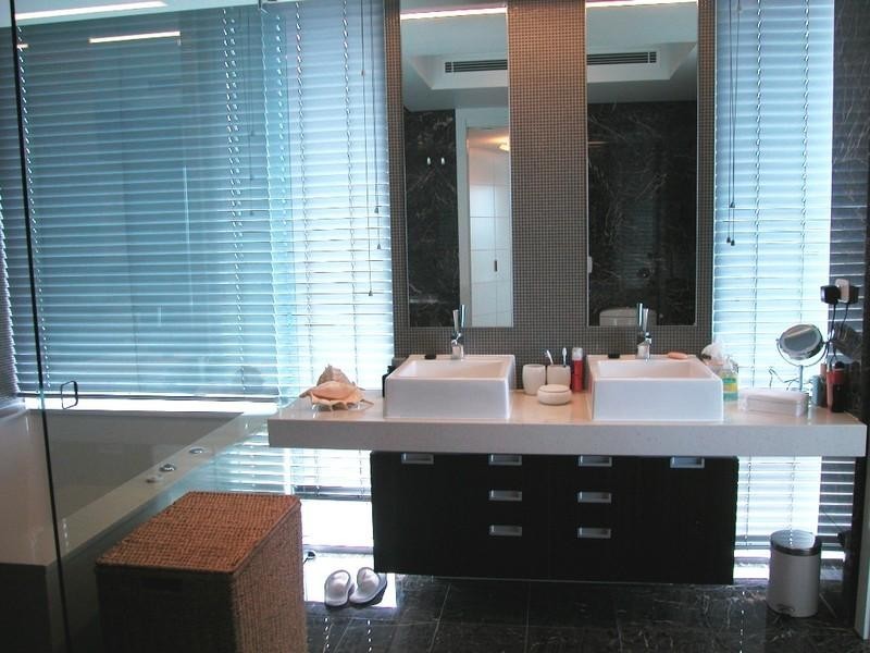 Broadbeach QLD 4218