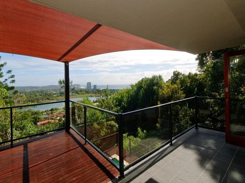 38 Albany Avenue, Currumbin QLD 4223