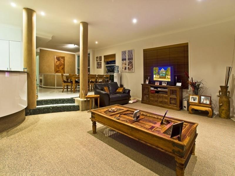 5 Albatross Avenue, Mermaid Beach QLD 4218