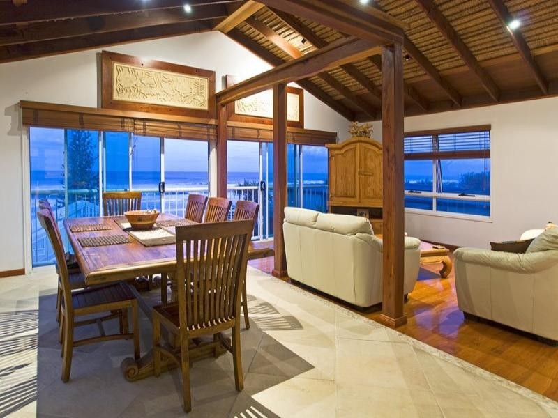 5 Albatross Avenue, Mermaid Beach QLD 4218