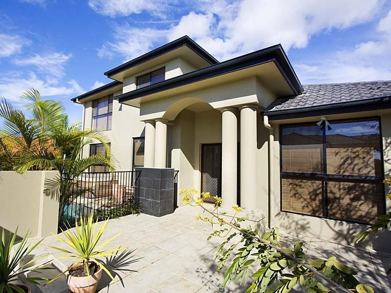 Varsity Lakes QLD 4227