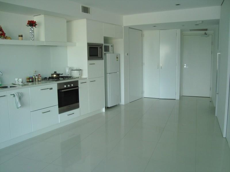 507/9 Hamilton Avenue, Surfers Paradise QLD 4217