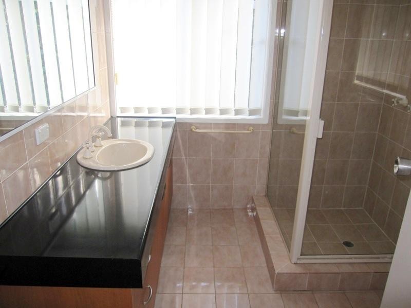 11 Platypus Avenue, Sorrento QLD 4217